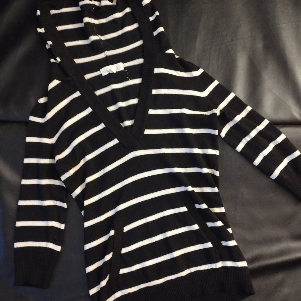 Pink Rose striped vneck sweater with hood 3/4 sleeves Size S